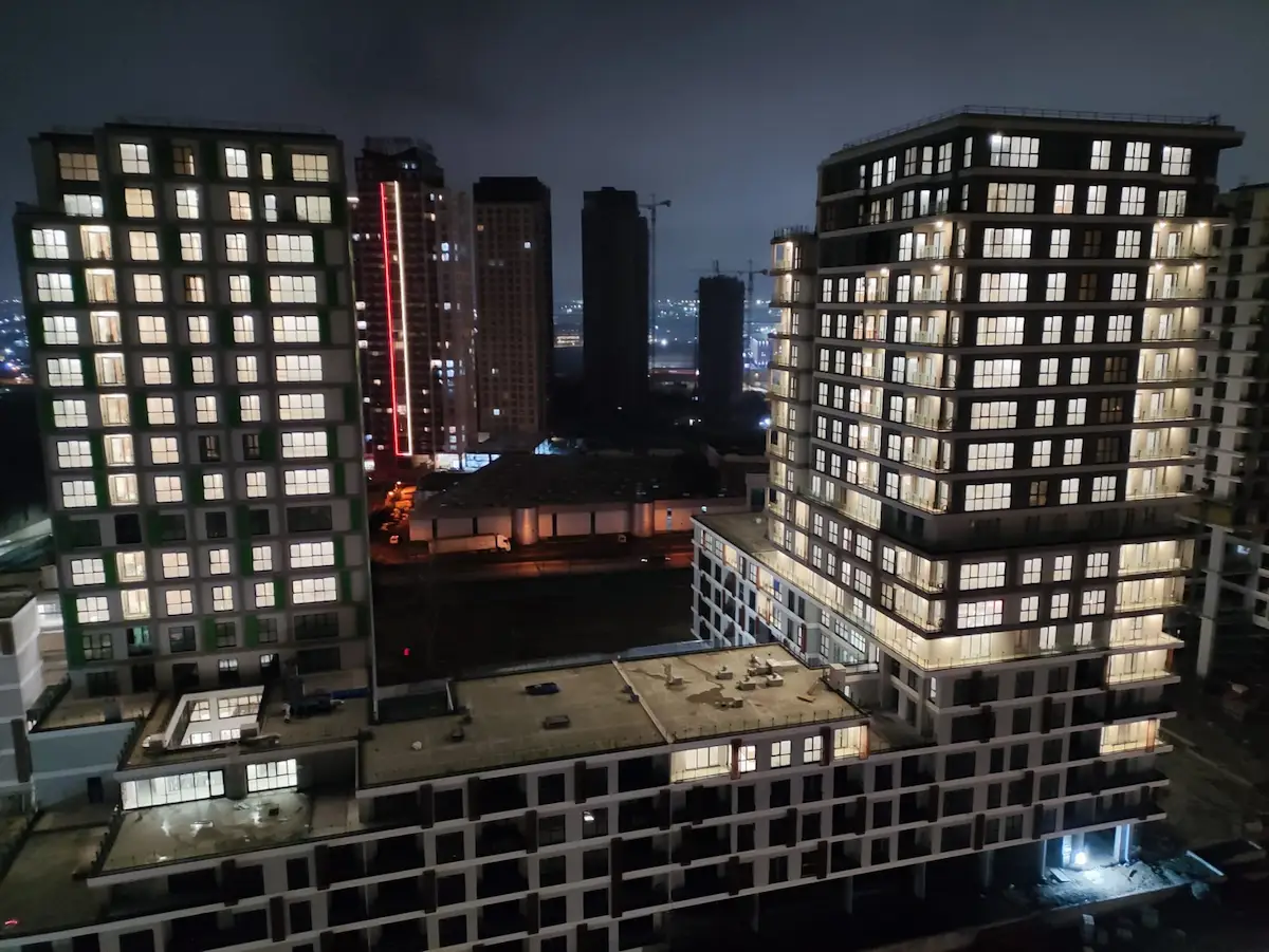 Image of Akzirve Strada