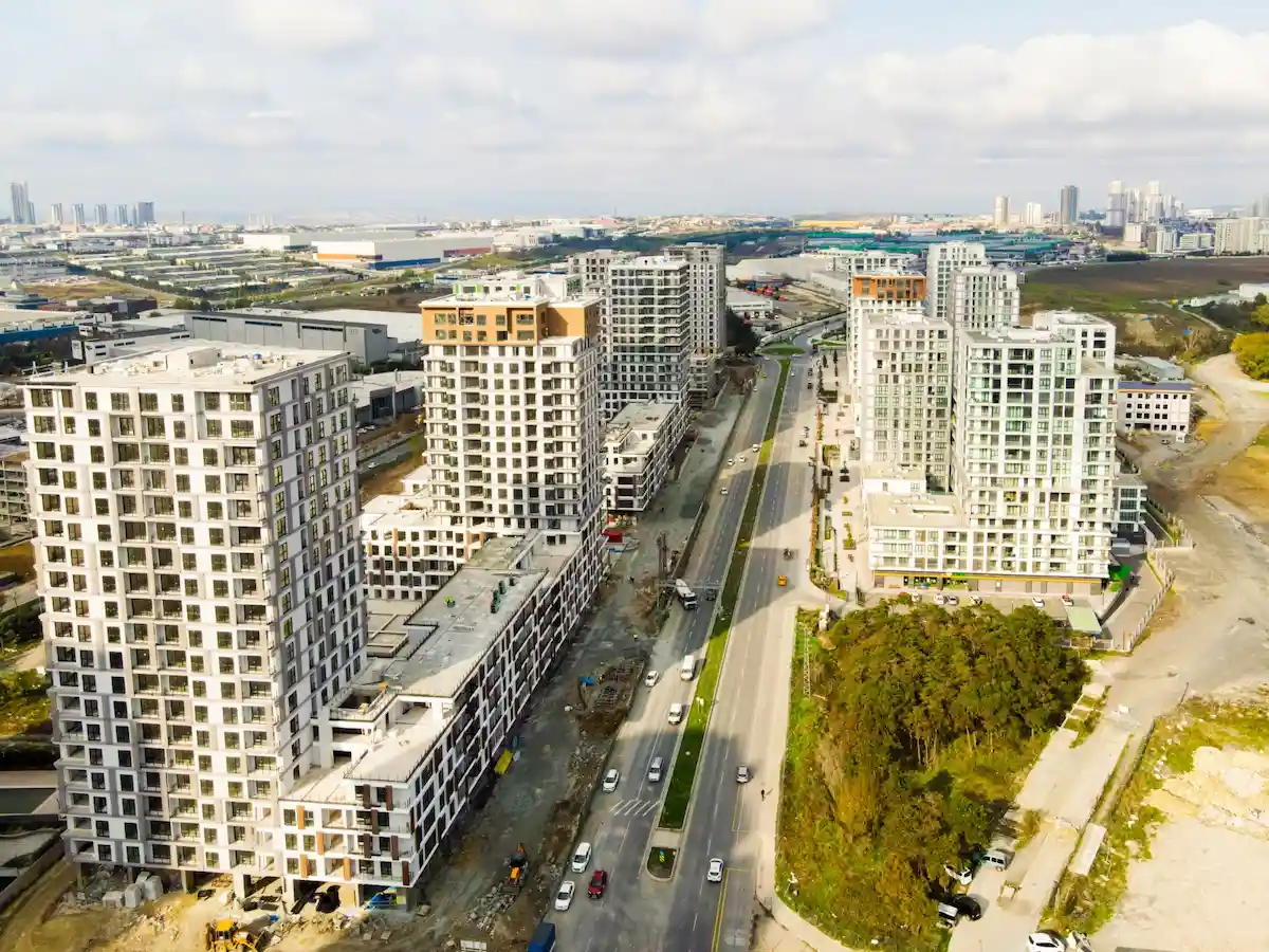 Image of Akzirve Strada