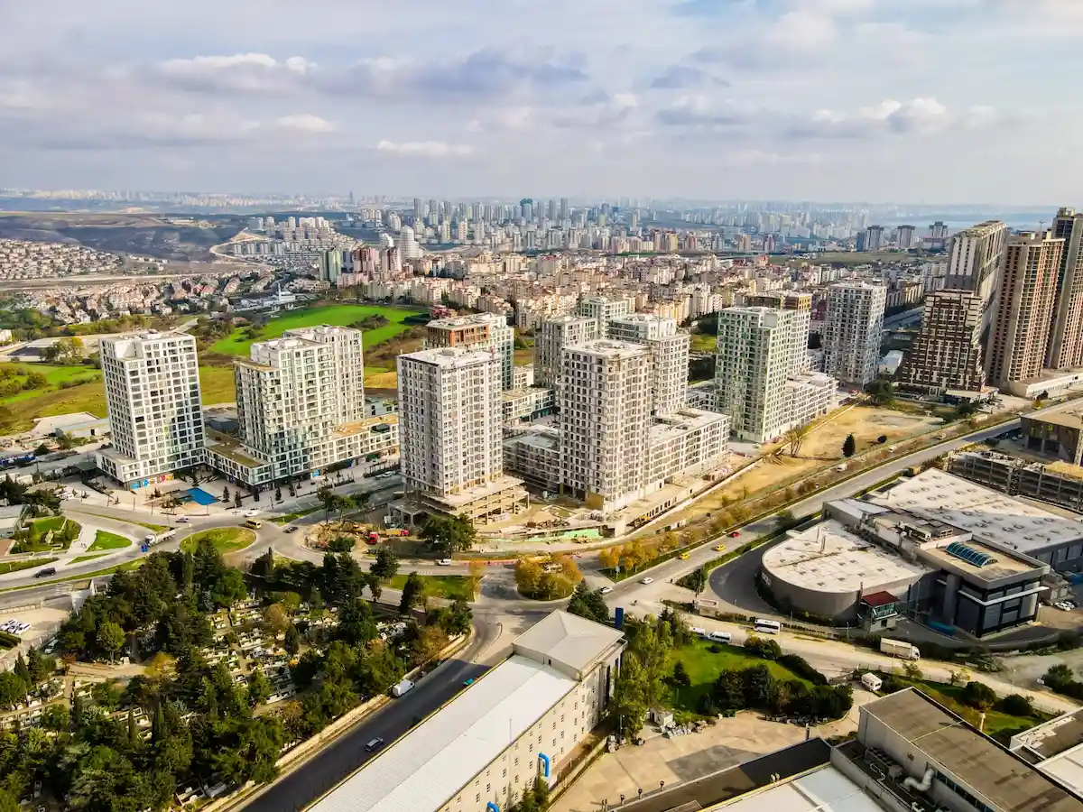 Image of Akzirve Strada