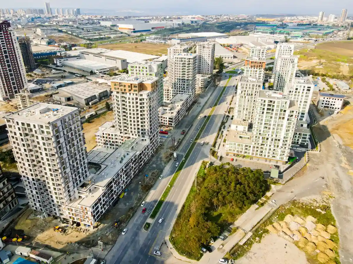 Image of Akzirve Strada