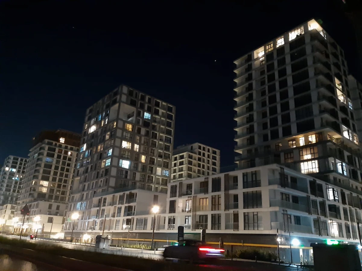 Image of Akzirve Strada