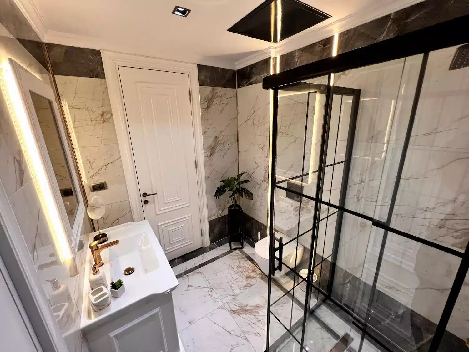 Image of Blue Sea Mimarsinan