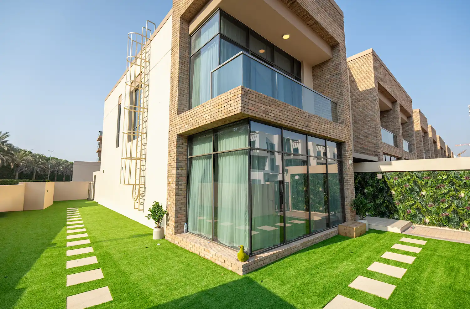 Image of Eleganz Danube JVC