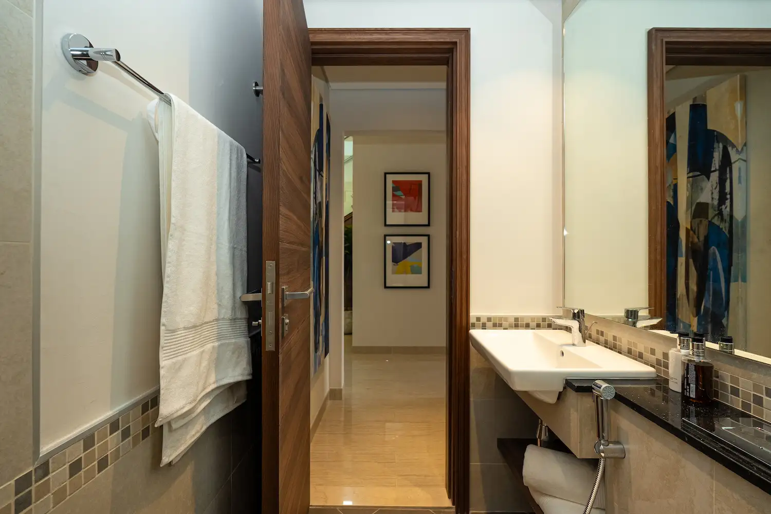 Image of Eleganz Danube JVC