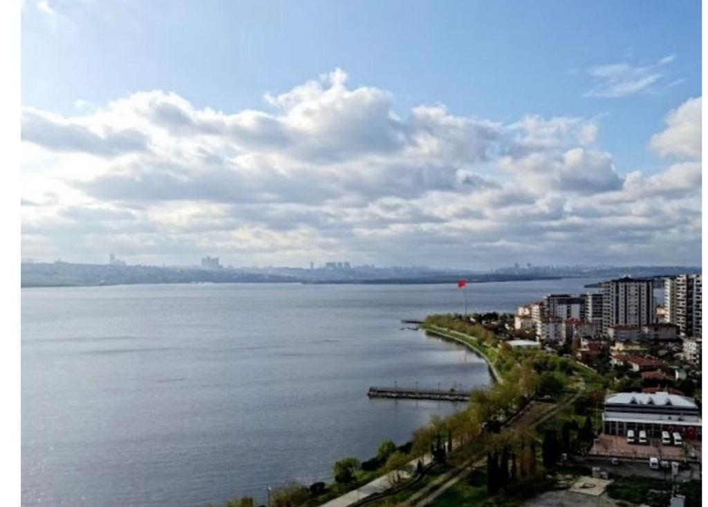 Image of Empire Paradise