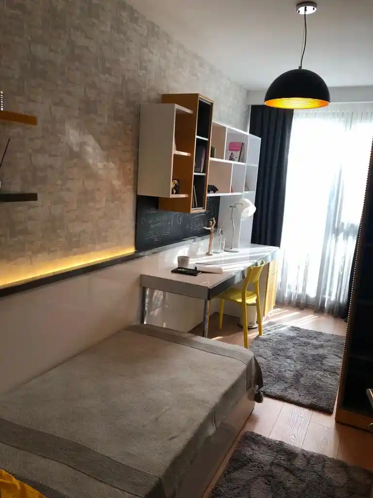 Image of Forev Modern