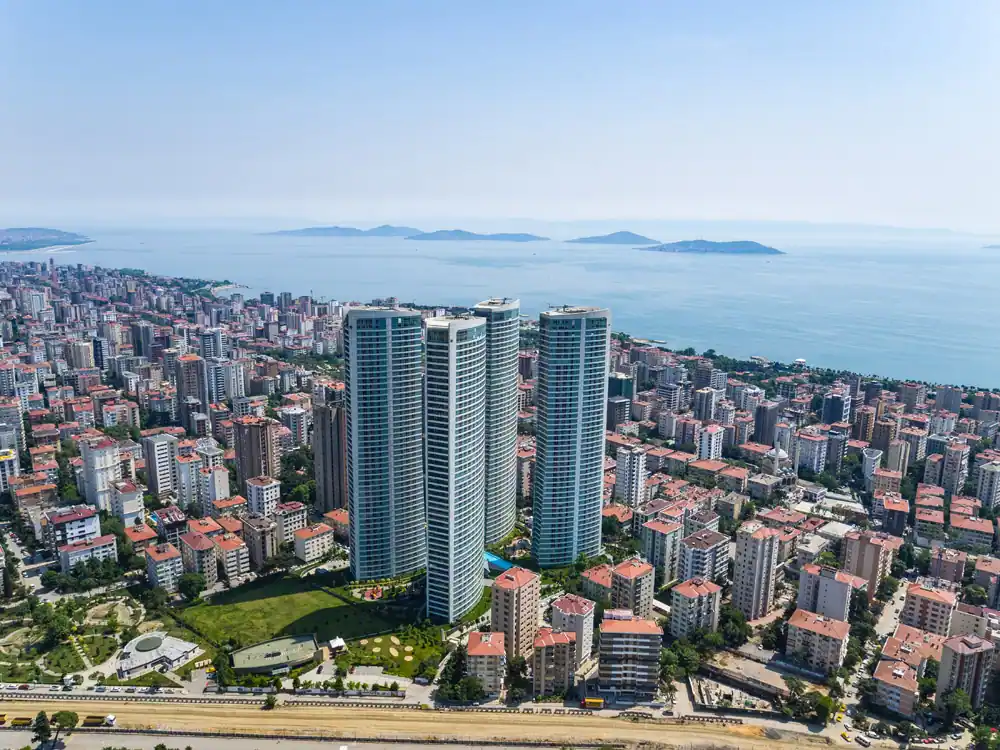 منطقه کادیکوی بخش آسیایی استانبول | آدریان گروپ نماینده مستقیم فروش املاک و سرمایه گذاری با مجوز رسمی از دولت ترکیه