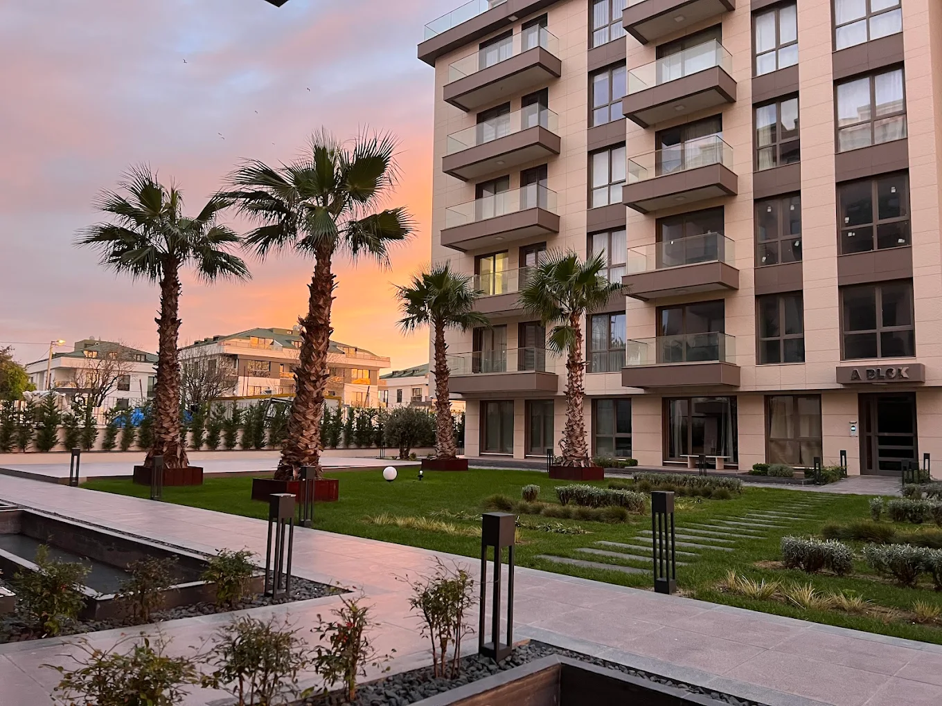 Modern 1+1 Garden Apartment in CASA BLUE – Büyükçekmece | $115,000 | Citizenship Eligible