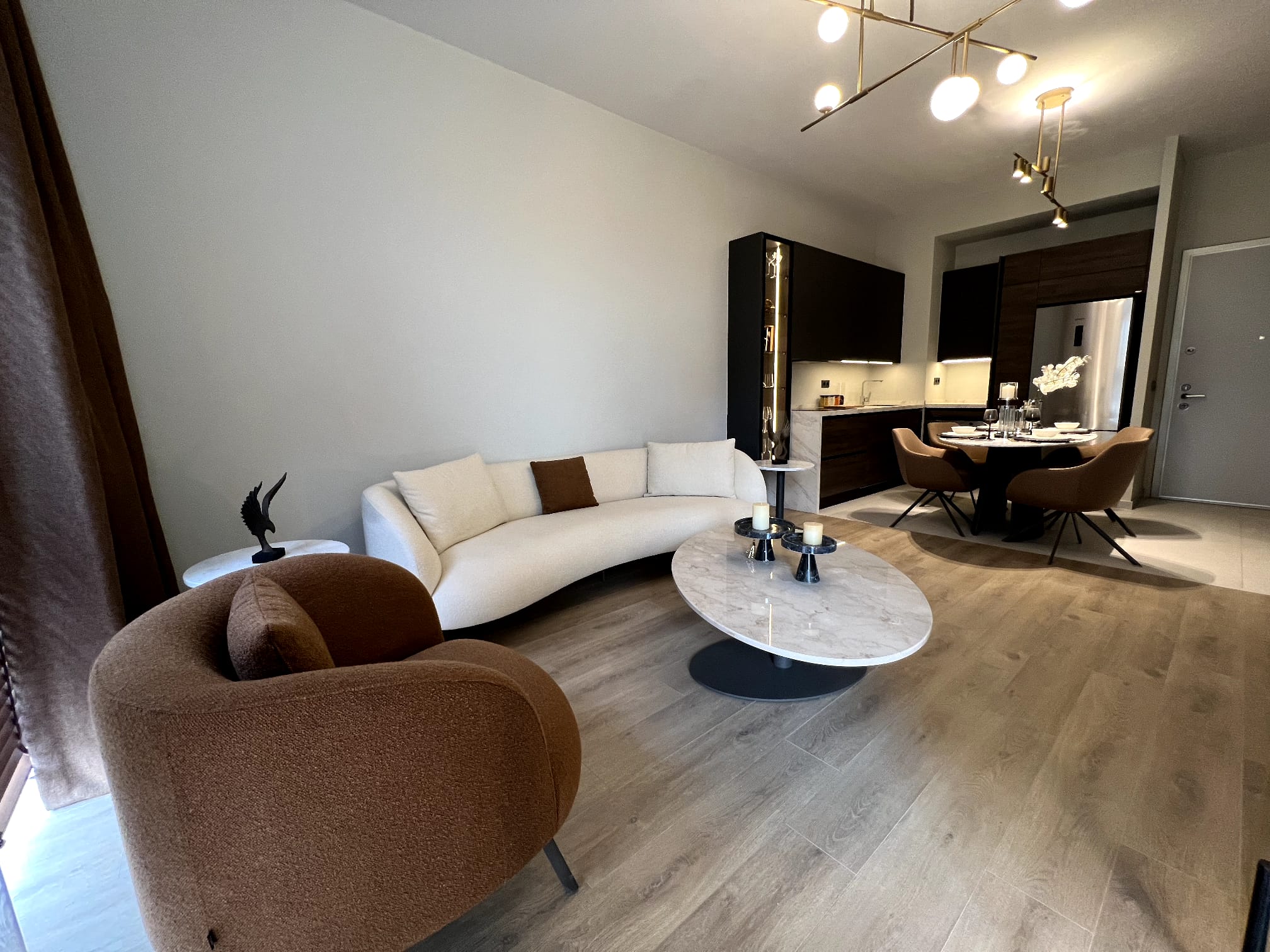 Image of Luna Dragos