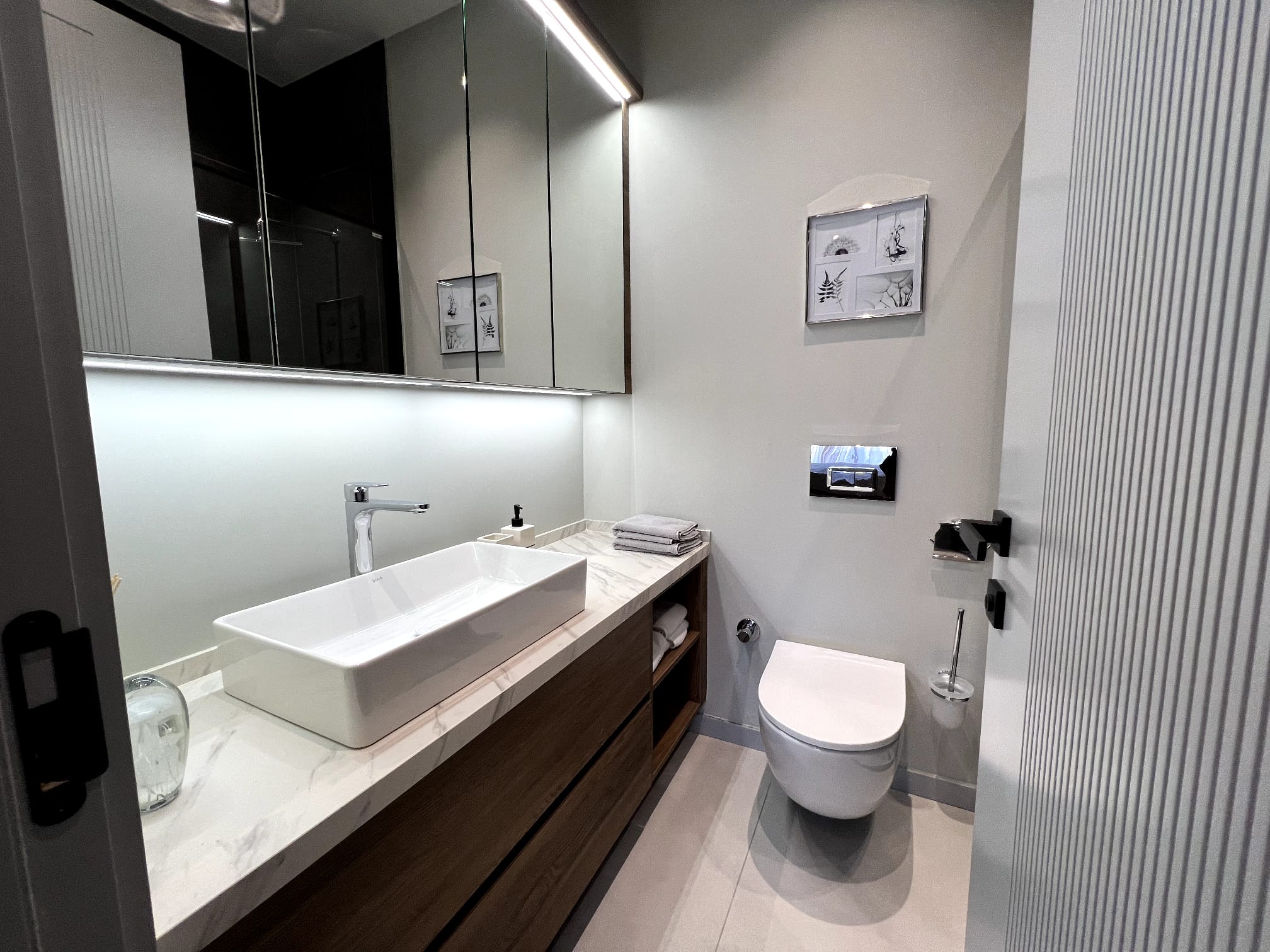 Image of Luna Dragos