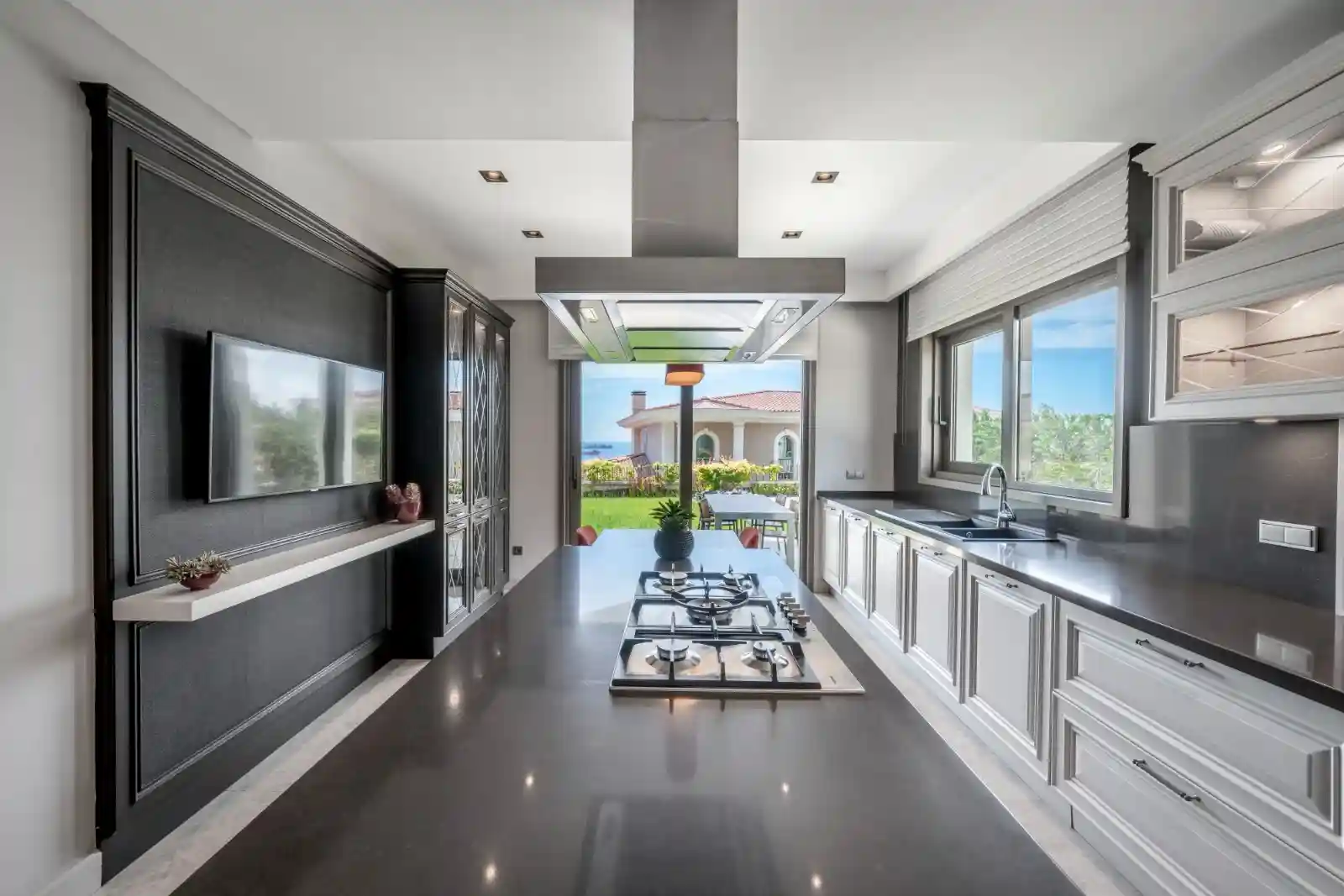 Image of Deniz Istanbul