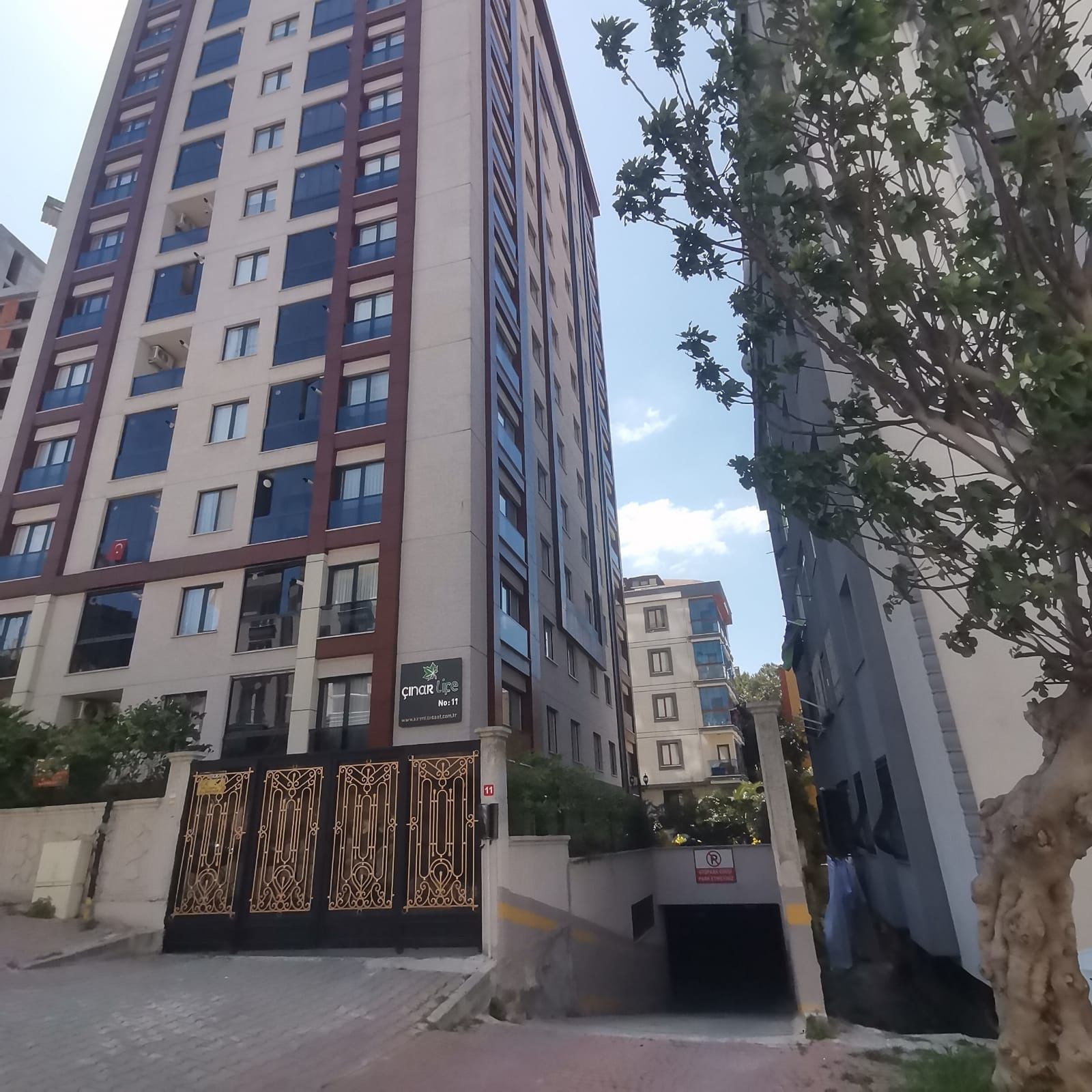 3+1 Apartment with Direct Sea & Lake View in Küçükçekmece – Çınar Life Project